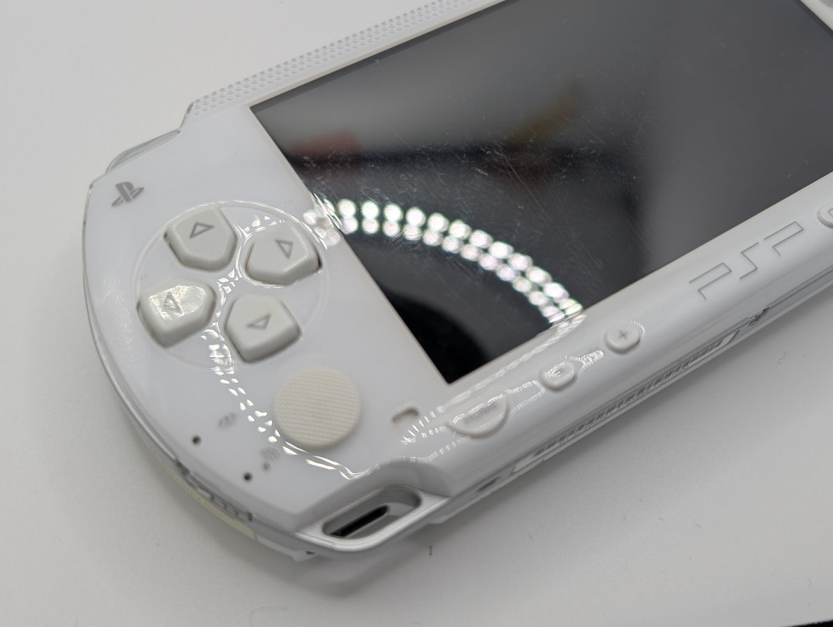 White PSP 1000