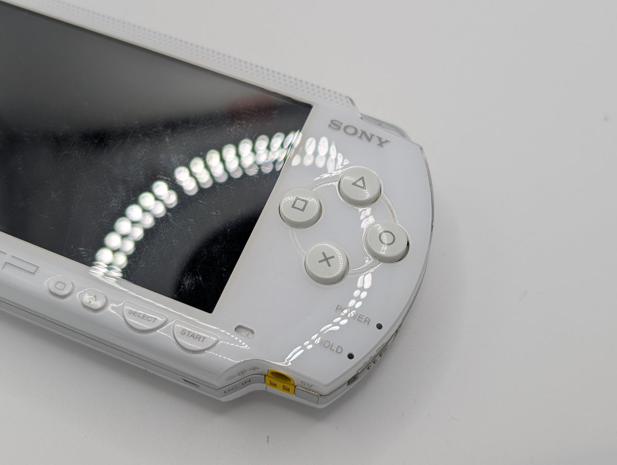 White PSP 1000
