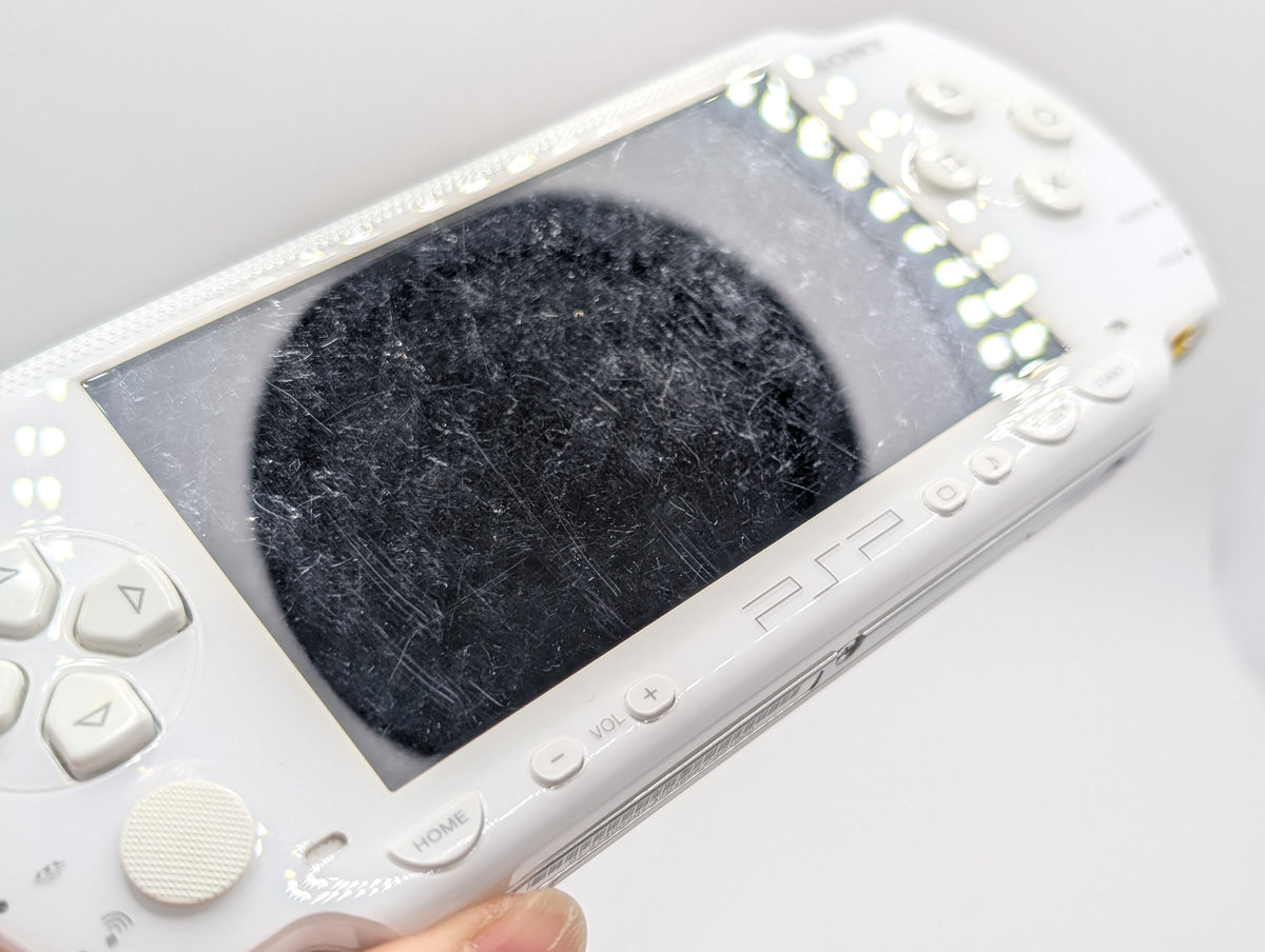 White PSP 1000