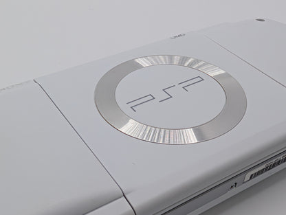 White PSP 1000