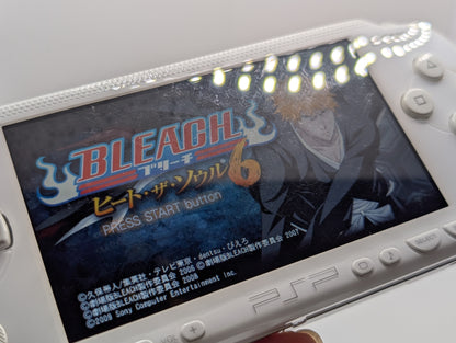 White PSP 1000