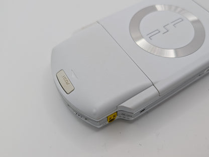 White PSP 1000