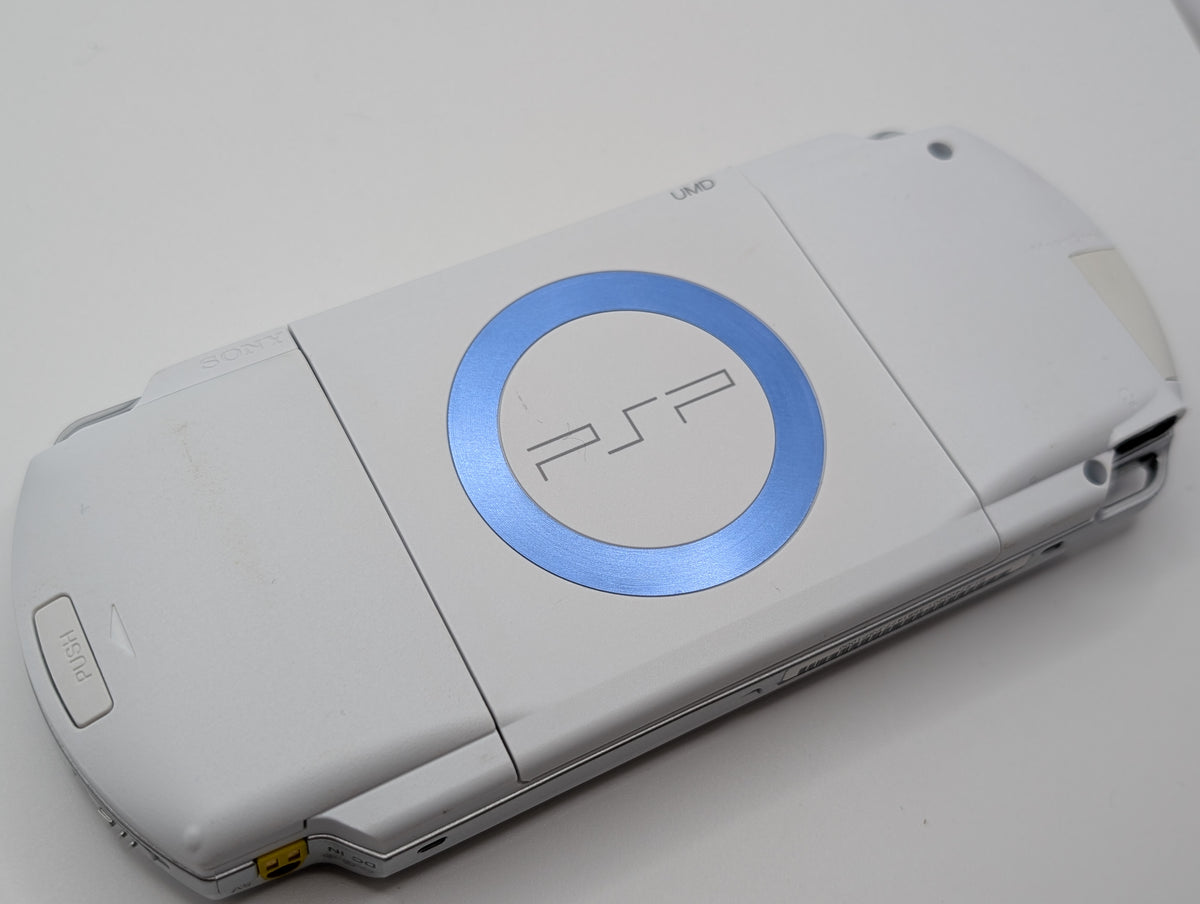 White PSP 1000