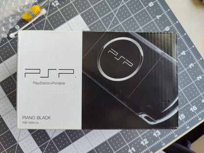 Boxed Piano Black PSP 3000